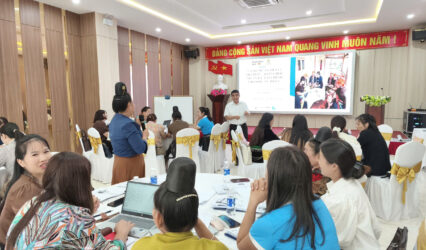 KHAI MẠC KHÓA TẬP HUẤN GIẢNG VIÊN NGUỒN (ToT KHÓA 2) VỀ GIÁO DỤC TÀI CHÍNH TẠI SƠN LA